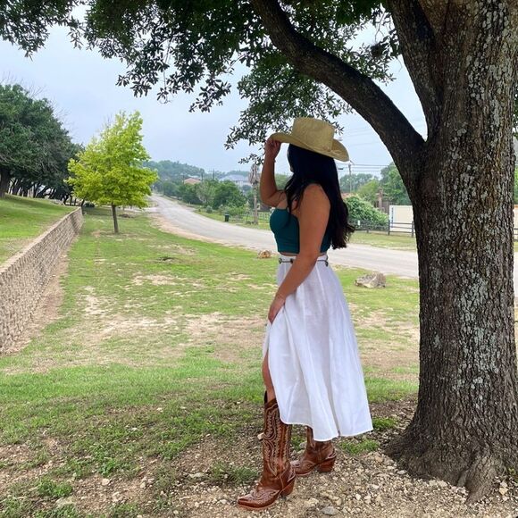 White linen maxi skirt - Picture 2 of 7